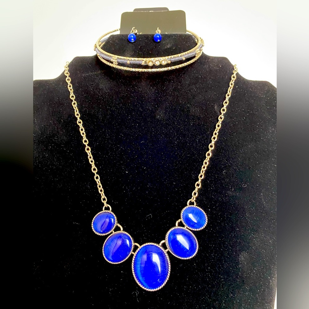 Blue Necklace 3 piece set